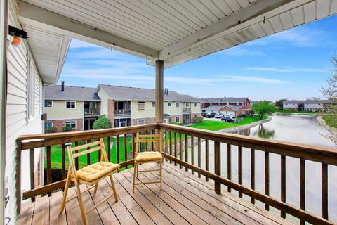 Tiny photo for 7230 S Adams Street #D, Willowbrook, IL 60527 (MLS # 12616592)