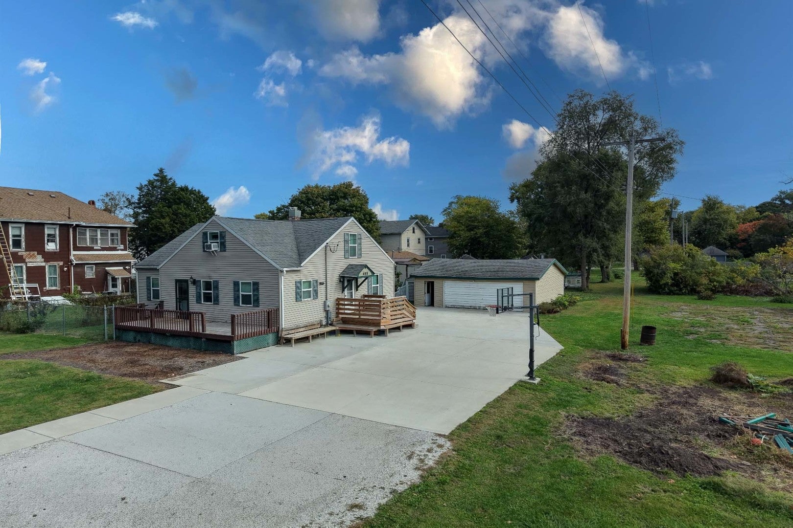 445 N 5th Street