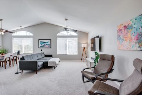 Tiny photo for 2216 Summerlin Drive, Aurora, IL 60503 (MLS # 12449250)