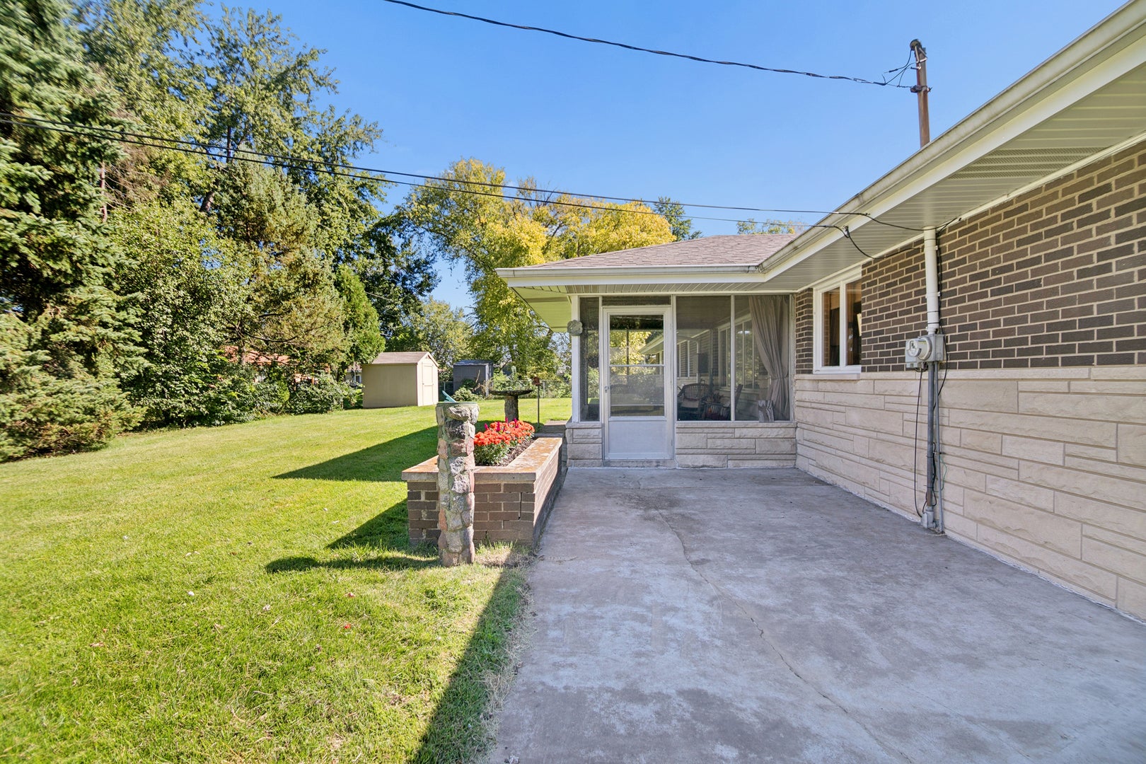 2705 Calmer Drive