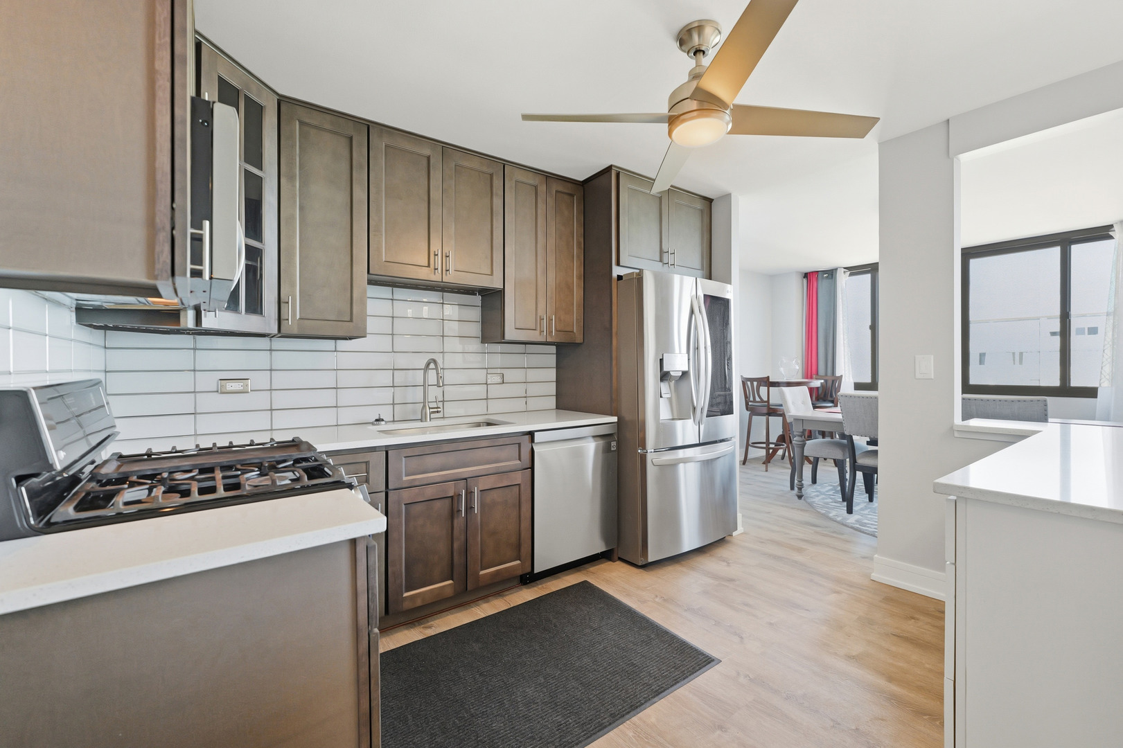 4850 S Lake Park Avenue 2406