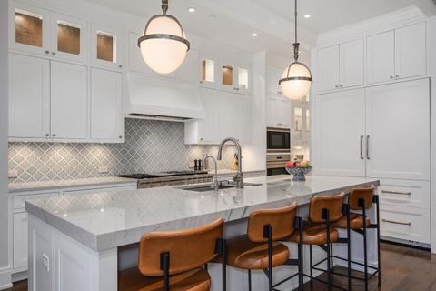 Tiny photo for 2047 N Bissell Street, Chicago, IL 60614 (MLS # 12603262)