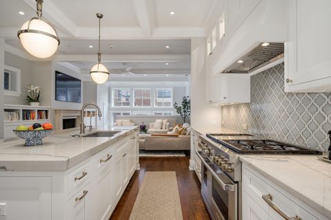 Tiny photo for 2047 N Bissell Street, Chicago, IL 60614 (MLS # 12603262)