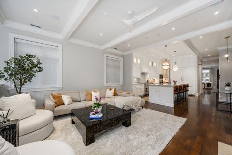 Tiny photo for 2047 N Bissell Street, Chicago, IL 60614 (MLS # 12603262)