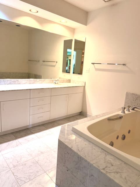 Tiny photo for 4545 W Touhy Avenue #409E, Lincolnwood, IL 60712 (MLS # 12710746)