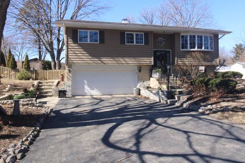 Tiny photo for 207 York Place, New Lenox, IL 60451 (MLS # 12566821)
