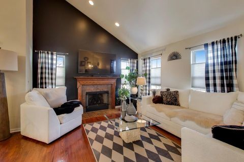 Tiny photo for 552 Lincoln Station Drive, Oswego, IL 60543 (MLS # 12563535)