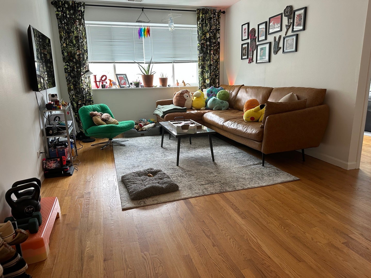 5953 N Kenmore Avenue 101