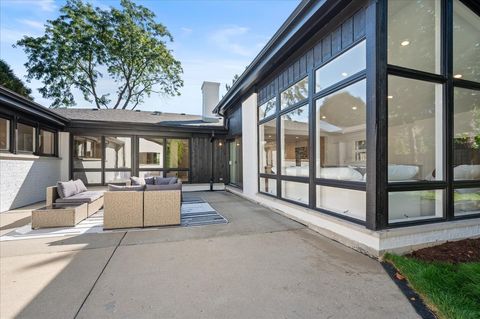 Tiny photo for 1666 Cloverdale Avenue, Highland Park, IL 60035 (MLS # 12471268)