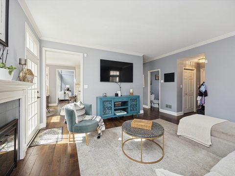 Tiny photo for 2533 E Chesapeake Place, Westchester, IL 60154 (MLS # 12630777)