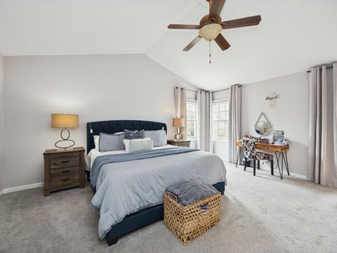 Tiny photo for 2533 E Chesapeake Place, Westchester, IL 60154 (MLS # 12630777)
