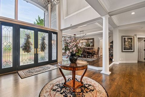 Tiny photo for 3001 Glen Eagles Court, St. Charles, IL 60174 (MLS # 12585902)