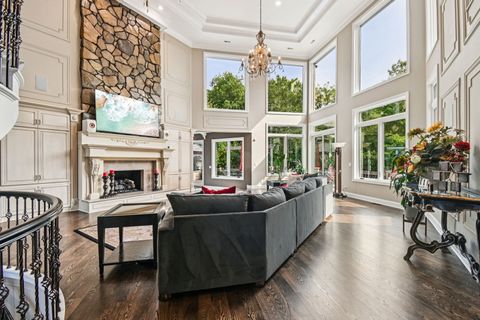 Tiny photo for 3001 Glen Eagles Court, St. Charles, IL 60174 (MLS # 12585902)