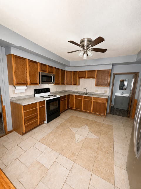 Tiny photo for 714 Clark Street, Galesburg, IL 61401 (MLS # 12732964)