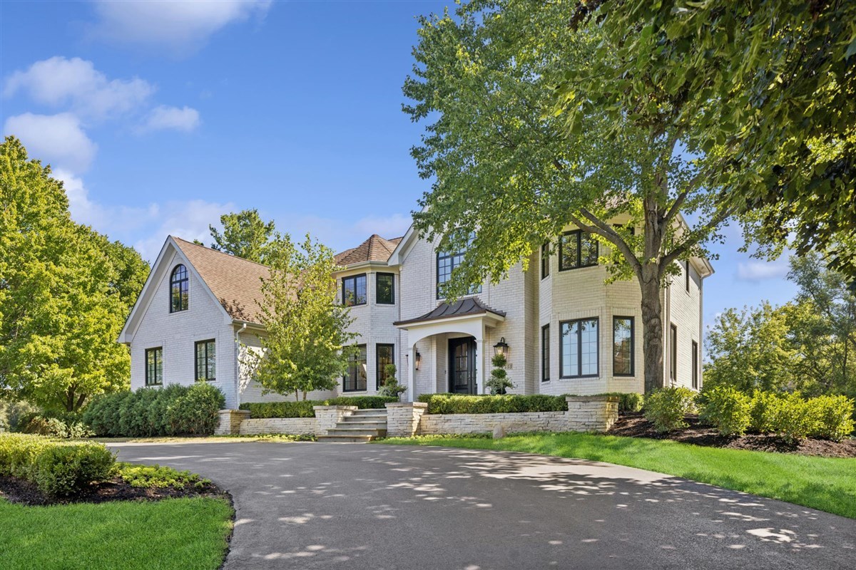 4N453 Kingswood Court