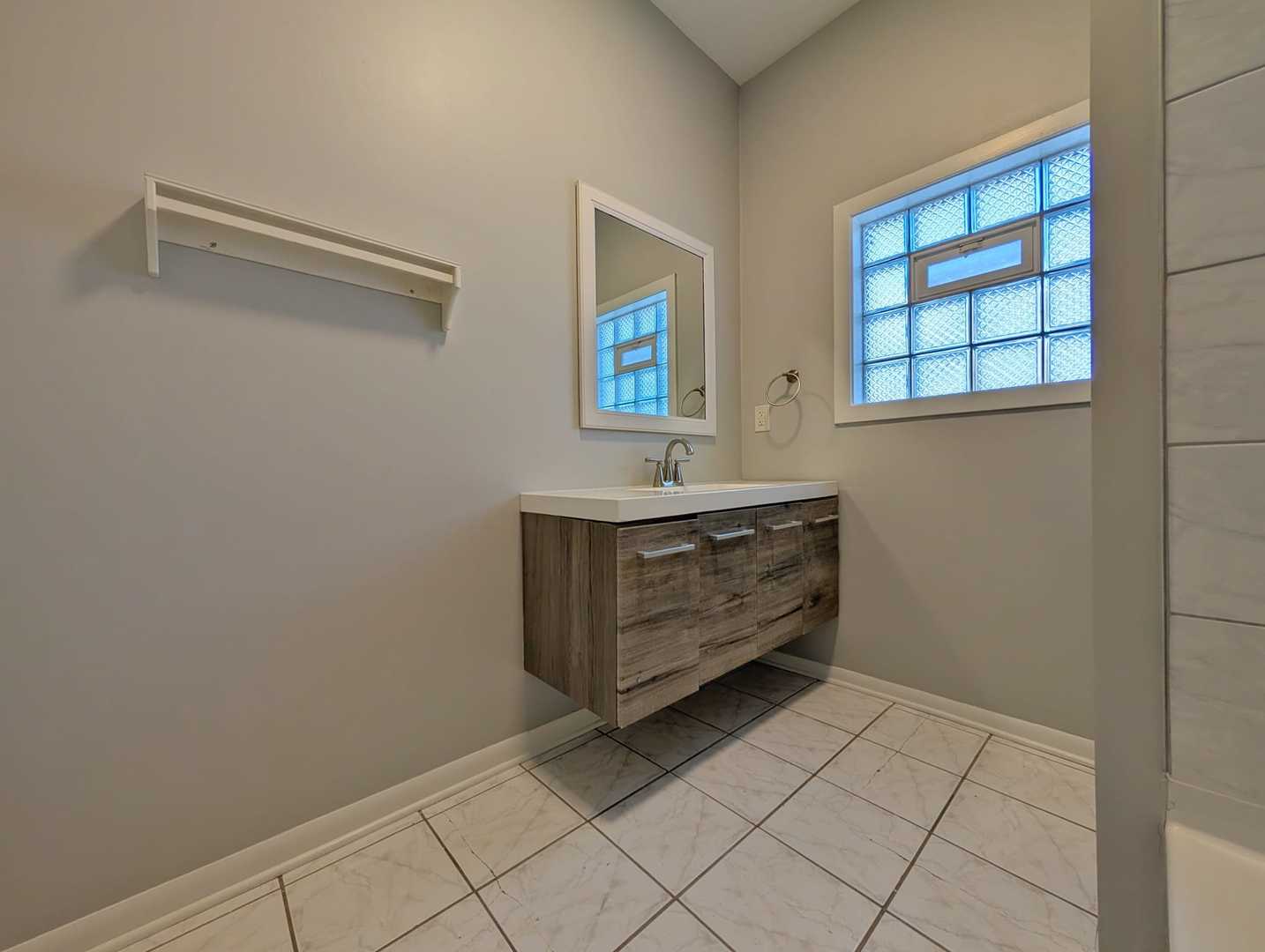 1825 N Kedzie Avenue 1