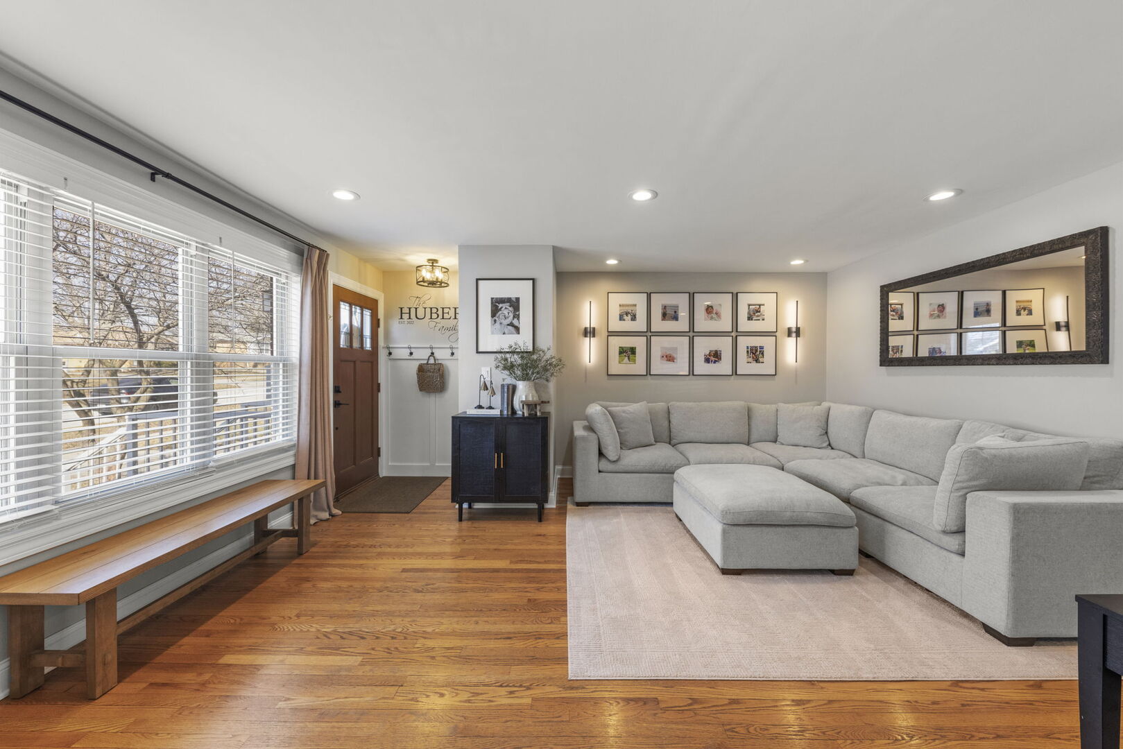 245 N Lombard Avenue