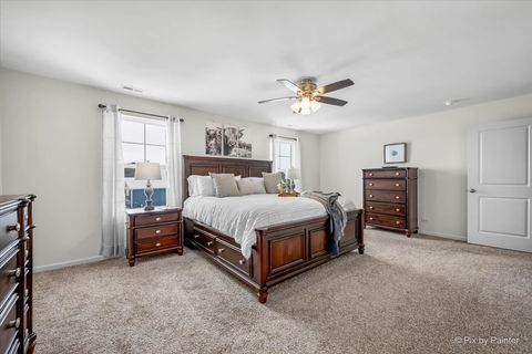 Tiny photo for 1482 Hollow Tree Lane, Pingree Grove, IL 60140 (MLS # 12527638)