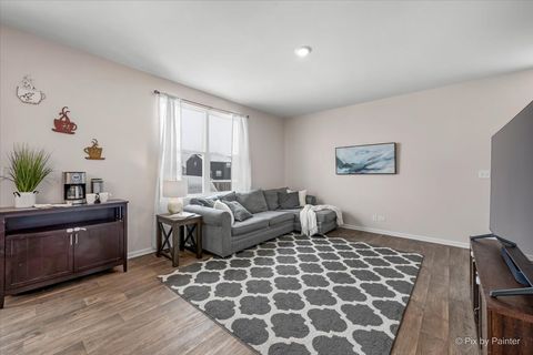 Tiny photo for 1482 Hollow Tree Lane, Pingree Grove, IL 60140 (MLS # 12527638)