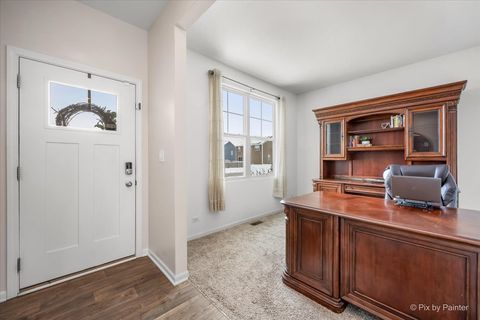 Tiny photo for 1482 Hollow Tree Lane, Pingree Grove, IL 60140 (MLS # 12527638)