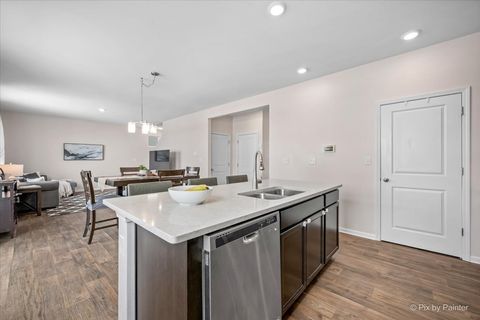 Tiny photo for 1482 Hollow Tree Lane, Pingree Grove, IL 60140 (MLS # 12527638)