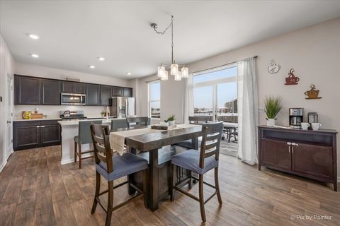 Tiny photo for 1482 Hollow Tree Lane, Pingree Grove, IL 60140 (MLS # 12527638)