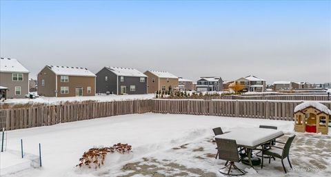 Tiny photo for 1482 Hollow Tree Lane, Pingree Grove, IL 60140 (MLS # 12527638)