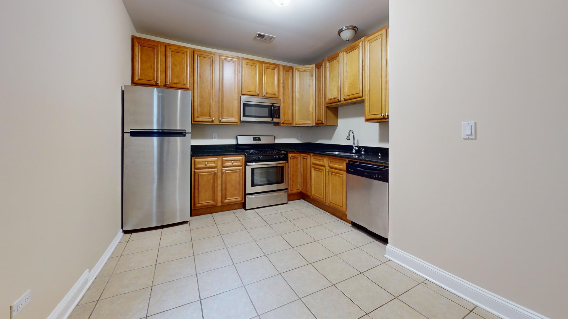 3508 W Cortland Street 1N