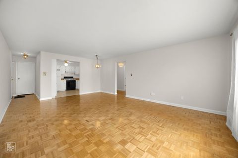 Tiny photo for Des Plaines, IL 60016 (MLS # 12634342)