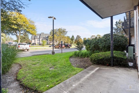 Tiny photo for 5001 Carriageway Drive #A108, Rolling Meadows, IL 60008 (MLS # 12781222)