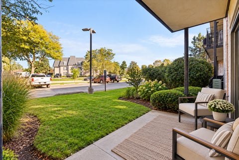 Tiny photo for 5001 Carriageway Drive #A108, Rolling Meadows, IL 60008 (MLS # 12781222)