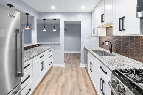 Tiny photo for 5001 Carriageway Drive #A108, Rolling Meadows, IL 60008 (MLS # 12781222)