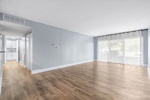 Tiny photo for 5001 Carriageway Drive #A108, Rolling Meadows, IL 60008 (MLS # 12781222)