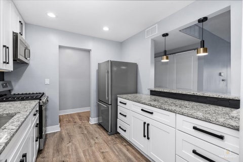 Tiny photo for 5001 Carriageway Drive #A108, Rolling Meadows, IL 60008 (MLS # 12781222)