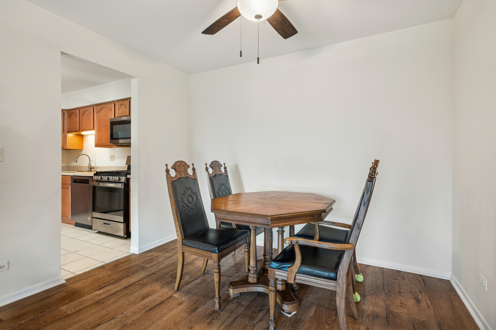 2050 Valencia Drive 405C