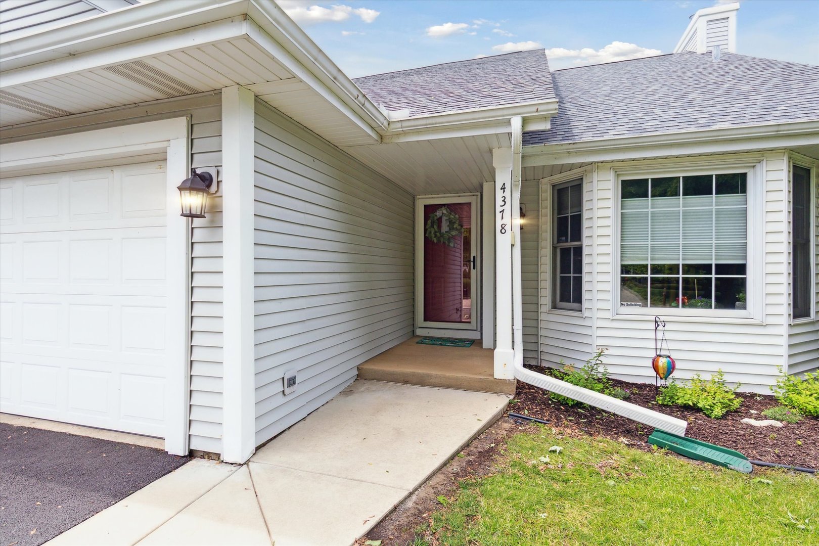 4378 SUNSET Terrace 0
