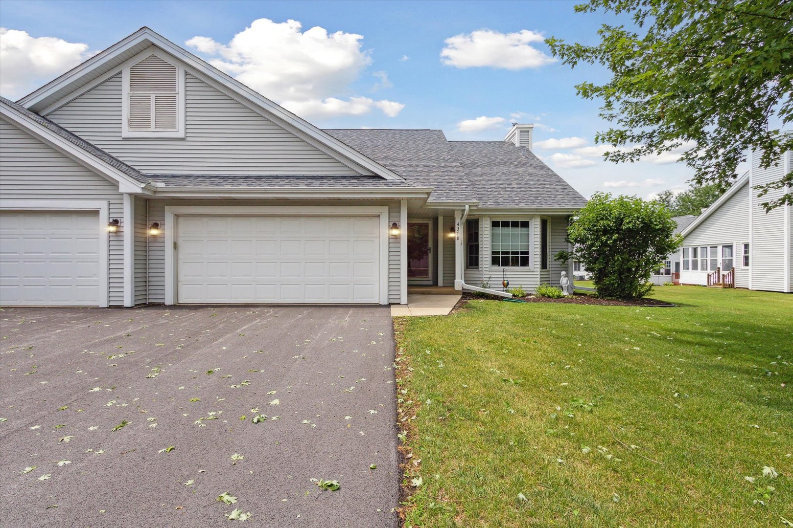 4378 SUNSET Terrace 0