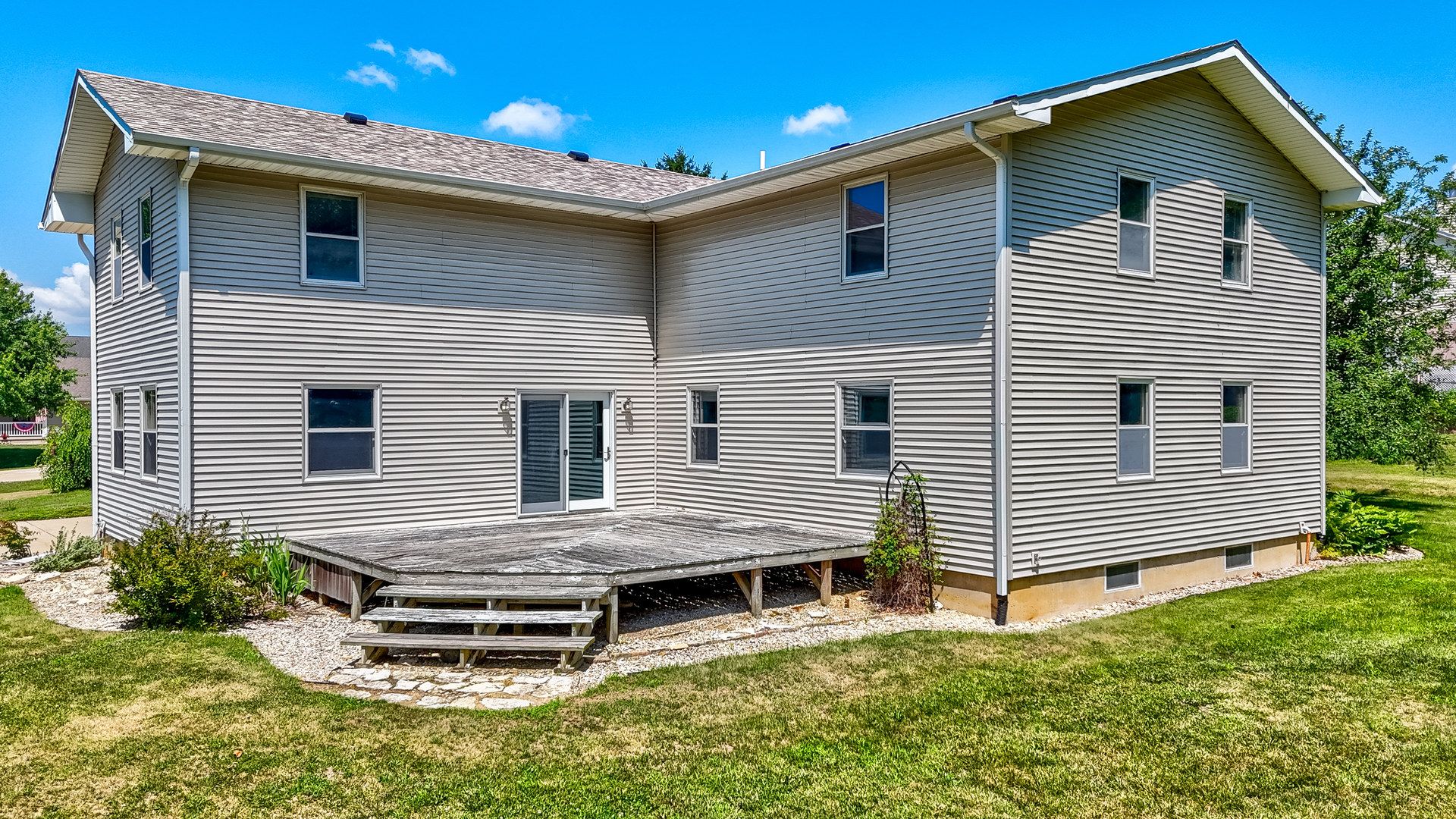 2940 E 1509th Road
