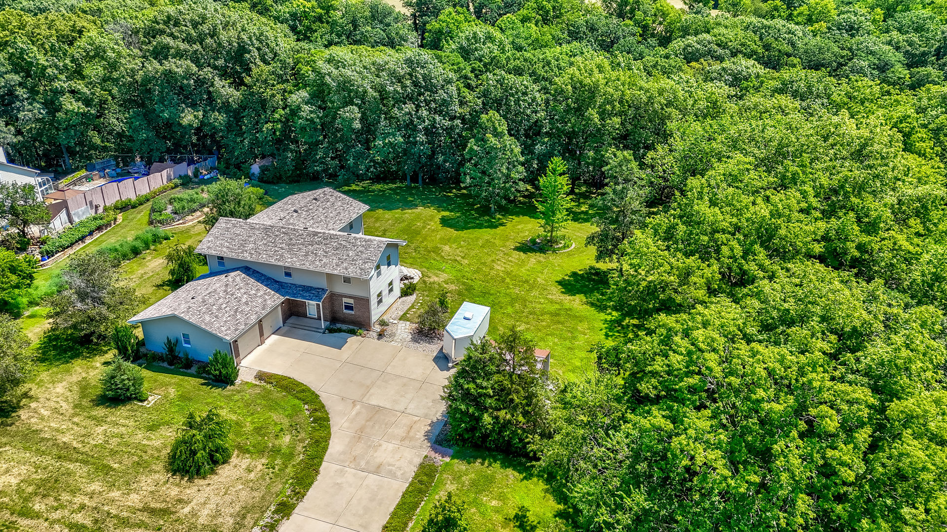 2940 E 1509th Road