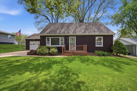 Tiny photo for 509 W Smith Street, Roanoke, IL 61561 (MLS # 12399003)