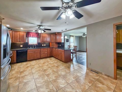 Tiny photo for 2472 W Red Oak Road, Freeport, IL 61032 (MLS # 12617018)