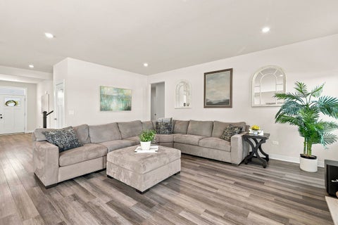 Tiny photo for 1825 Tall Oaks Drive, Antioch, IL 60002 (MLS # 12690387)