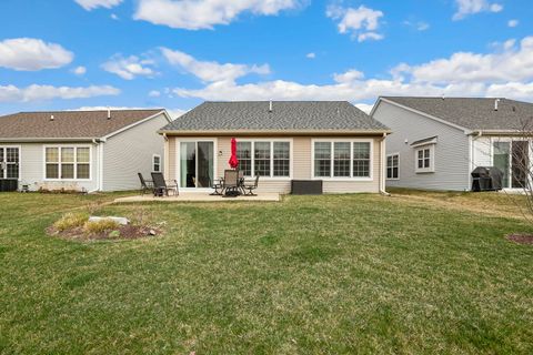 Tiny photo for 2497 Rolling Ridge Lane Ln, Elgin, IL 60124 (MLS # 12606960)