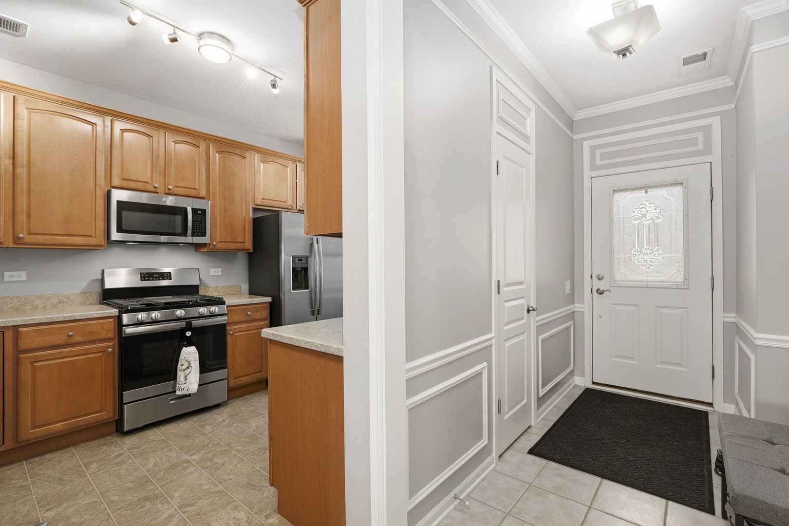 2497 Rolling Ridge Lane