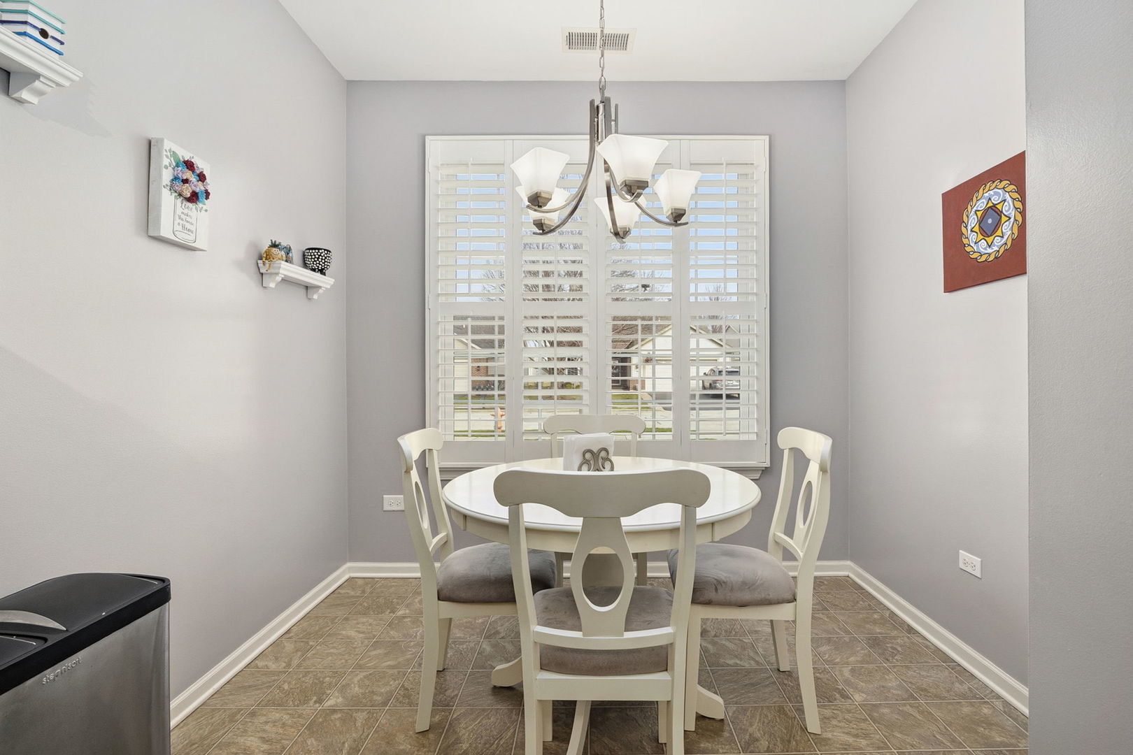 2497 Rolling Ridge Lane