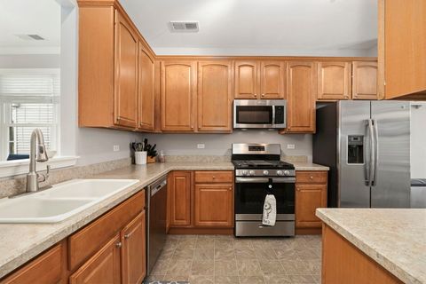 Tiny photo for 2497 Rolling Ridge Lane Ln, Elgin, IL 60124 (MLS # 12606960)