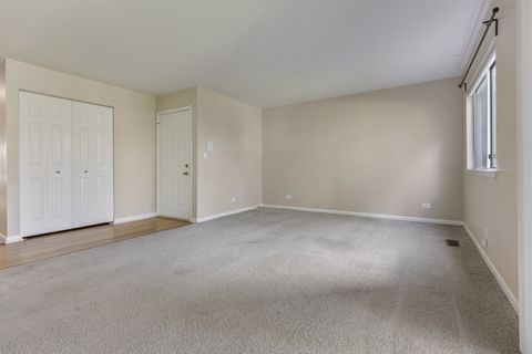 Tiny photo for 1300 WOODSIDE Court #B1, Schaumburg, IL 60193 (MLS # 12460527)
