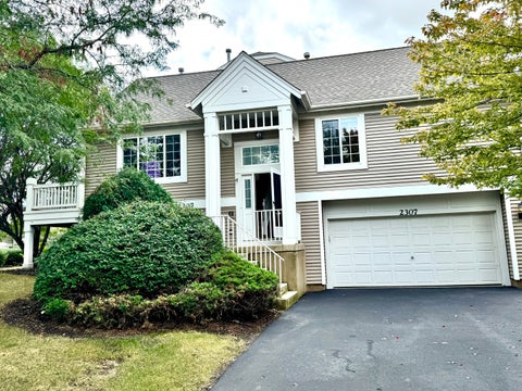 Photo of 2307 Twilight Drive #2307, Aurora, IL 60503 (MLS # 12763529)