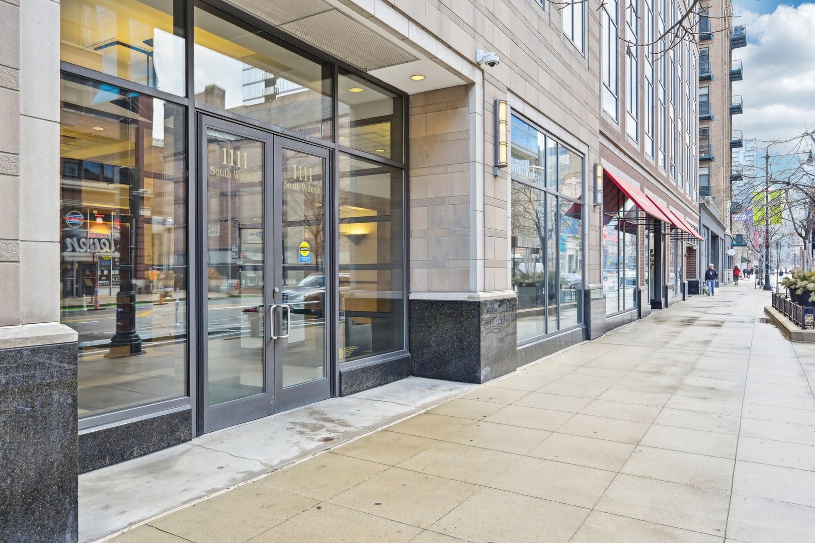 1111 S Wabash Avenue 2007