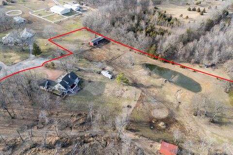 Tiny photo for 4996 Andrew Road, Marion, IL 62959 (MLS # 12556077)